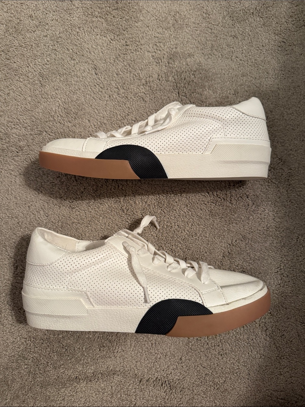 Dolce Vita sneakers